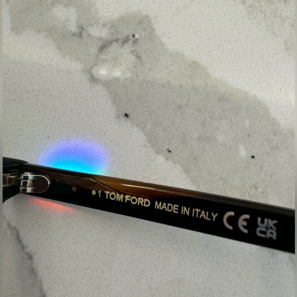 Men’s Tom Ford Frame TF5818-B - Picture 8 of 10